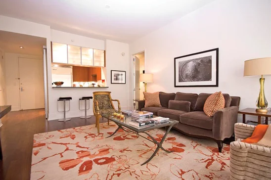IN-CONTRACT---WEST-VILLAGE-$6,420,000.jpg