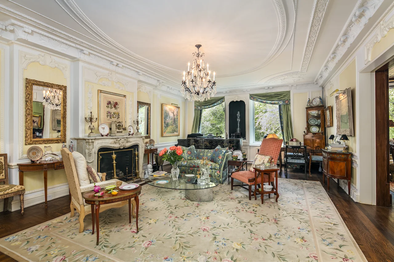 912 5th Avenue $4,750,000 .jpg