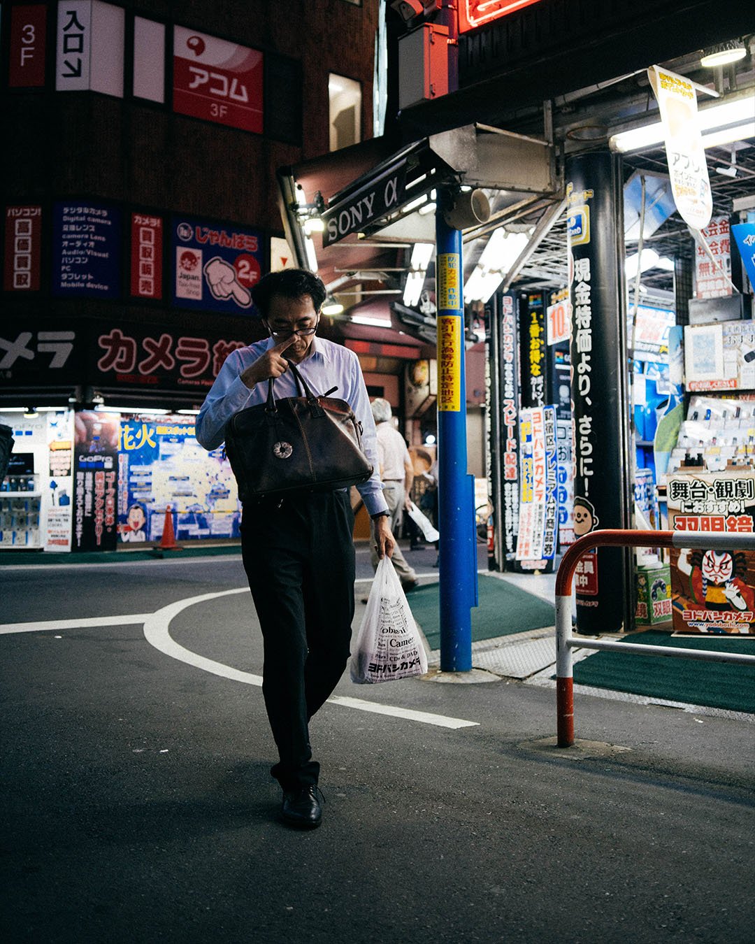 streetTokyo.jpg