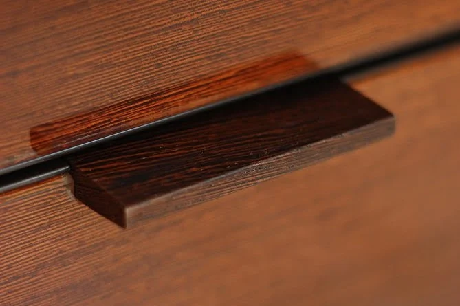 Wenge credenza Tyler Mckenzie 1.jpg