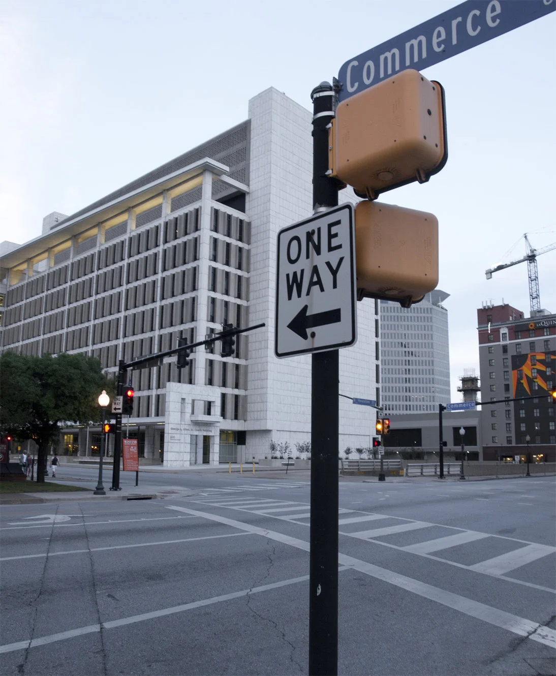 commerce one way.jpg