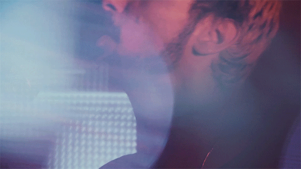 Bang-Olufsen-Futures-4.gif