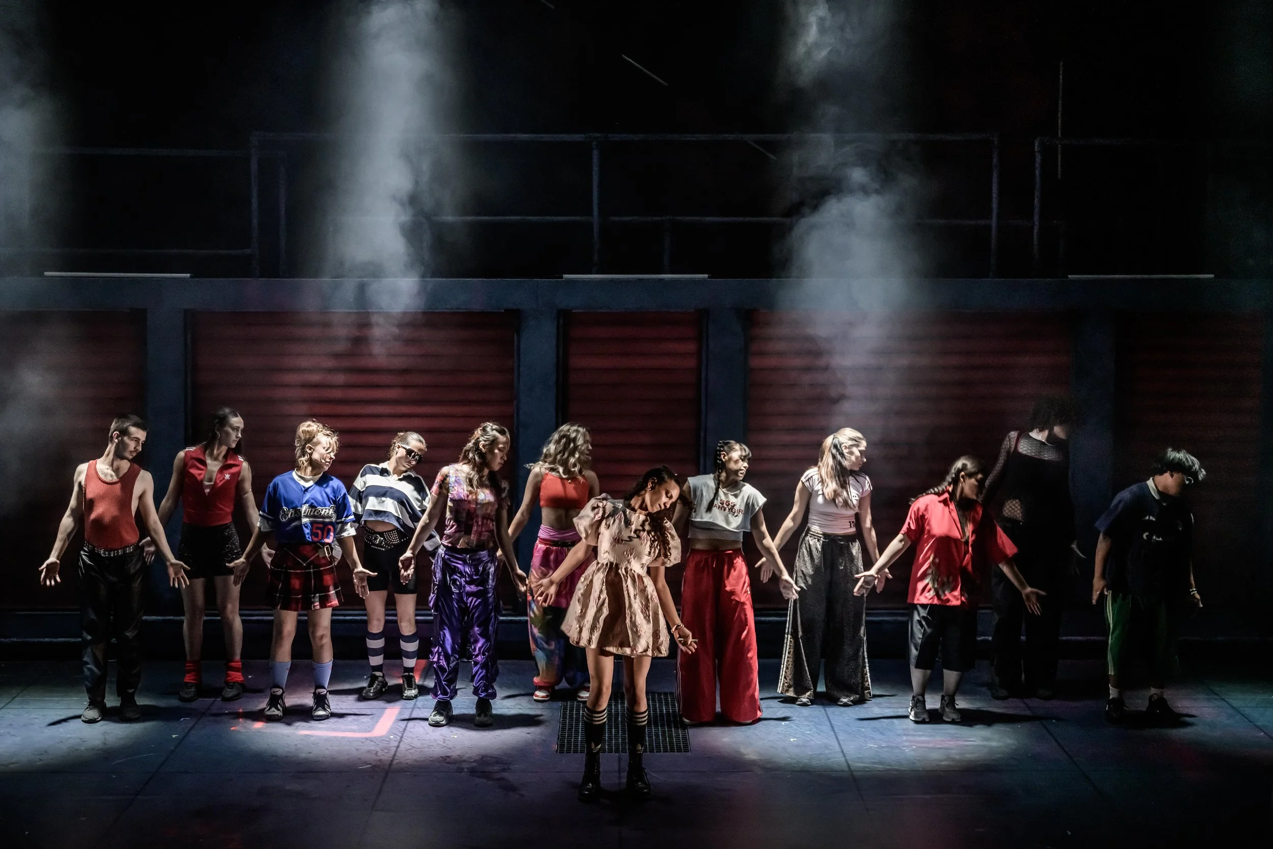 Romeo&Juliet_StratfordEast_SadlersWells_ProductionPhotography_CharlieFlint_CharlieFlintPhotography_2025-284-min.jpg