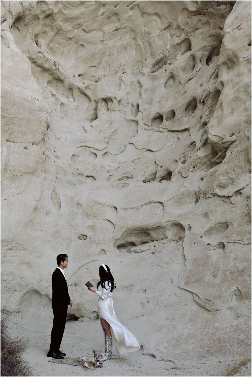 How To Elope Amangiri Blog Haley Nord Photography Utah Desert Wedding Elopement Photographer