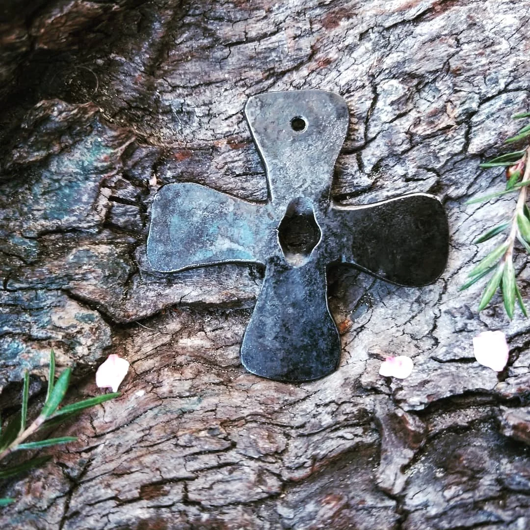steel pendant.jpg