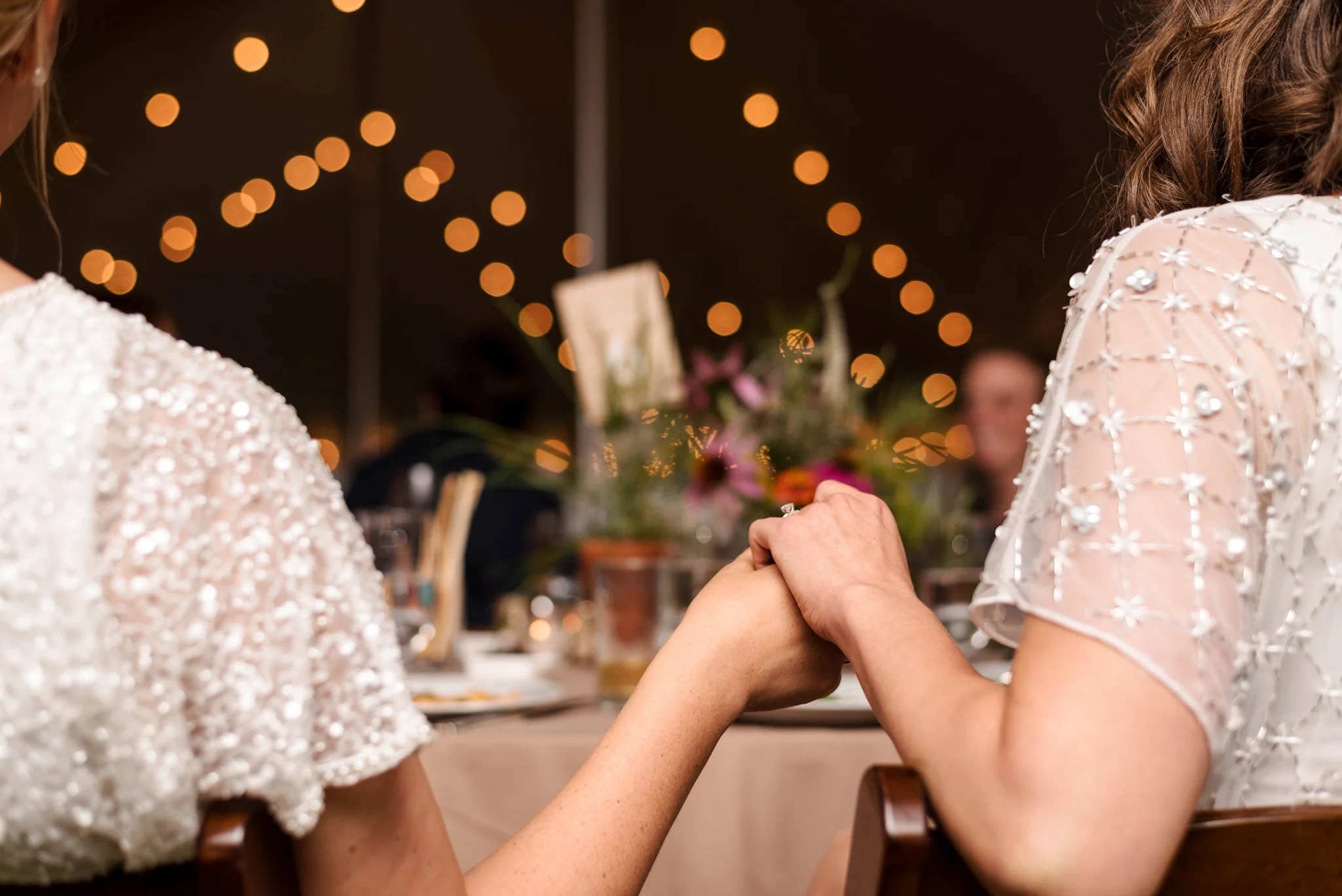 intimate-lesbian-wedding-photograph.jpg