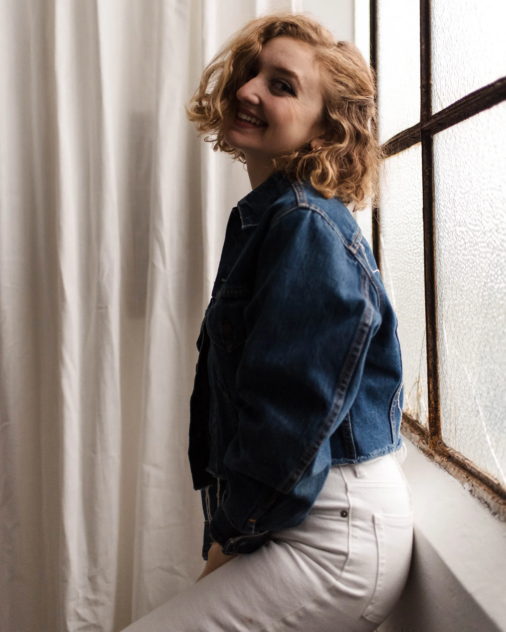 amelie-jacket-side.jpg