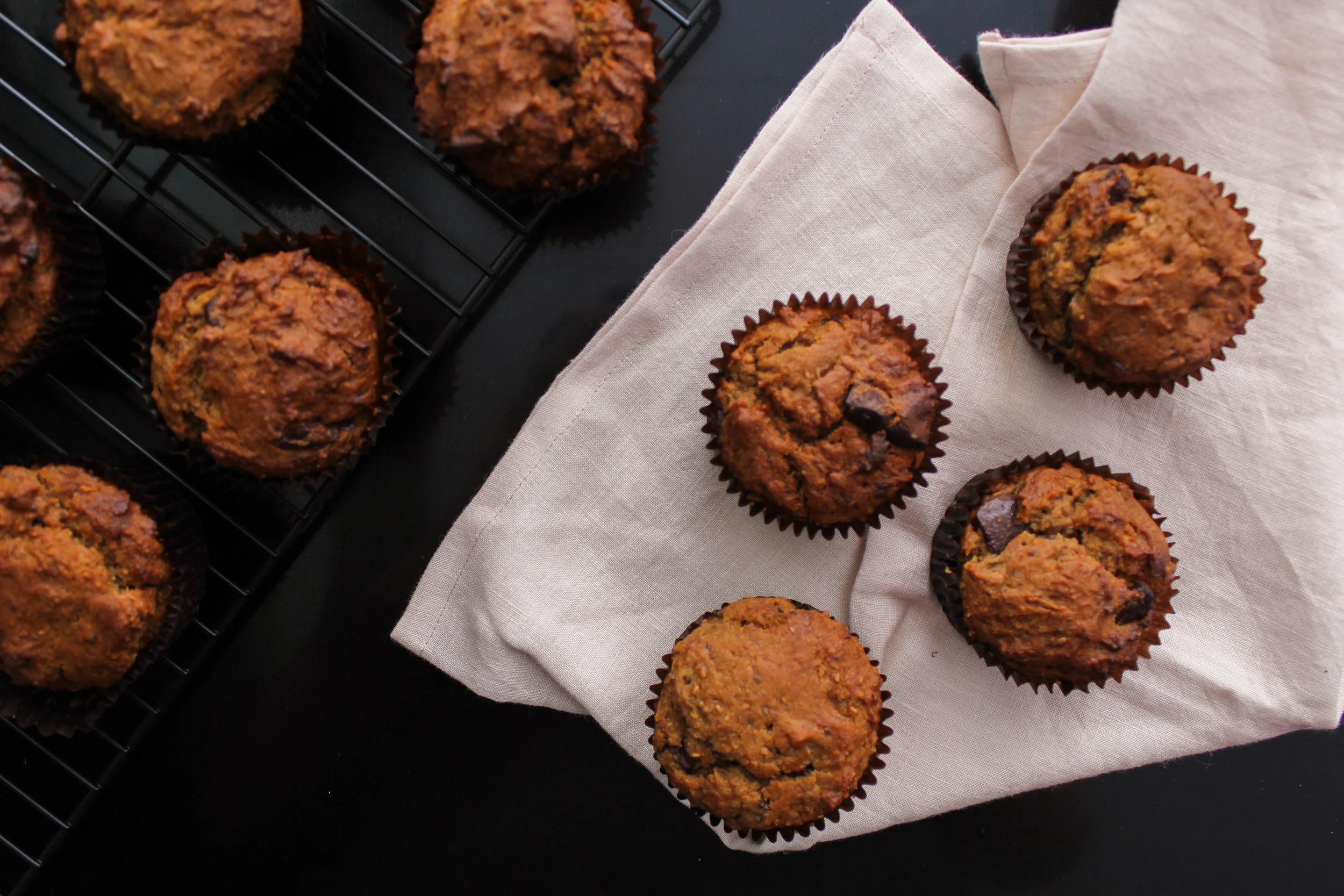 ALMOND BUTTER AND BANANA CHOC CHUNK MUFFINS | vegan, dairy free, gluten free, egg free, healthy , easy, plant based , refined sugar free, recoveringraw.com, recovering raw