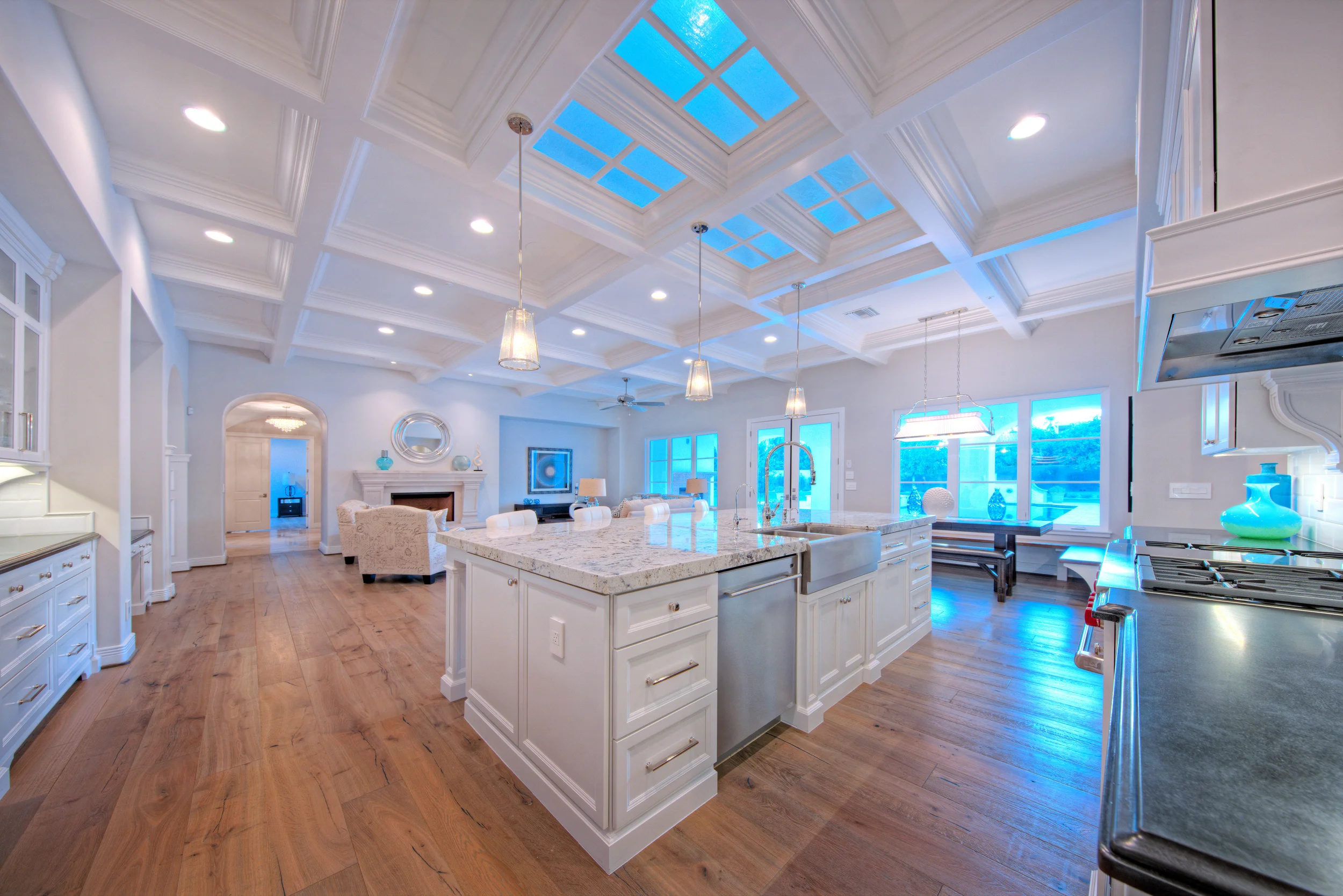 5840N70thpl013.jpg