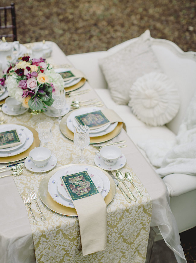 Romantic-Styled-Shoot-Luxe-Linen-6.jpg