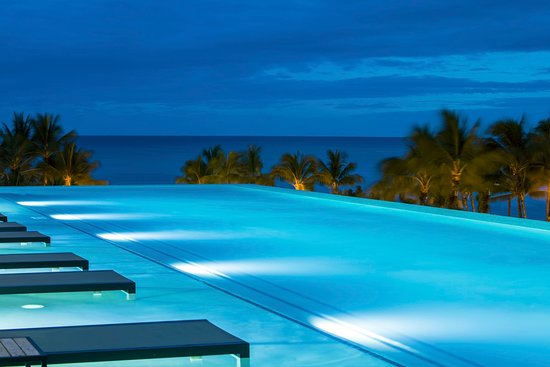 infinity-pool-in-the.jpg