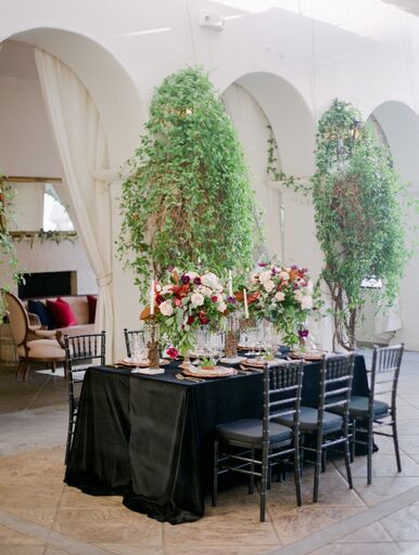 burlap-and-bordeux-steven-leyva-photography-villa-and-vine-wedding-styled-shoot-16_preview.jpeg