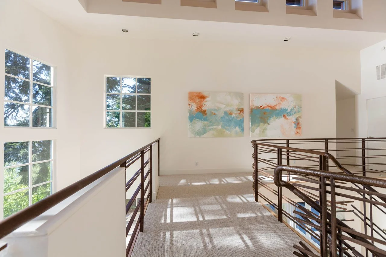 Second Floor Enrty.jpg