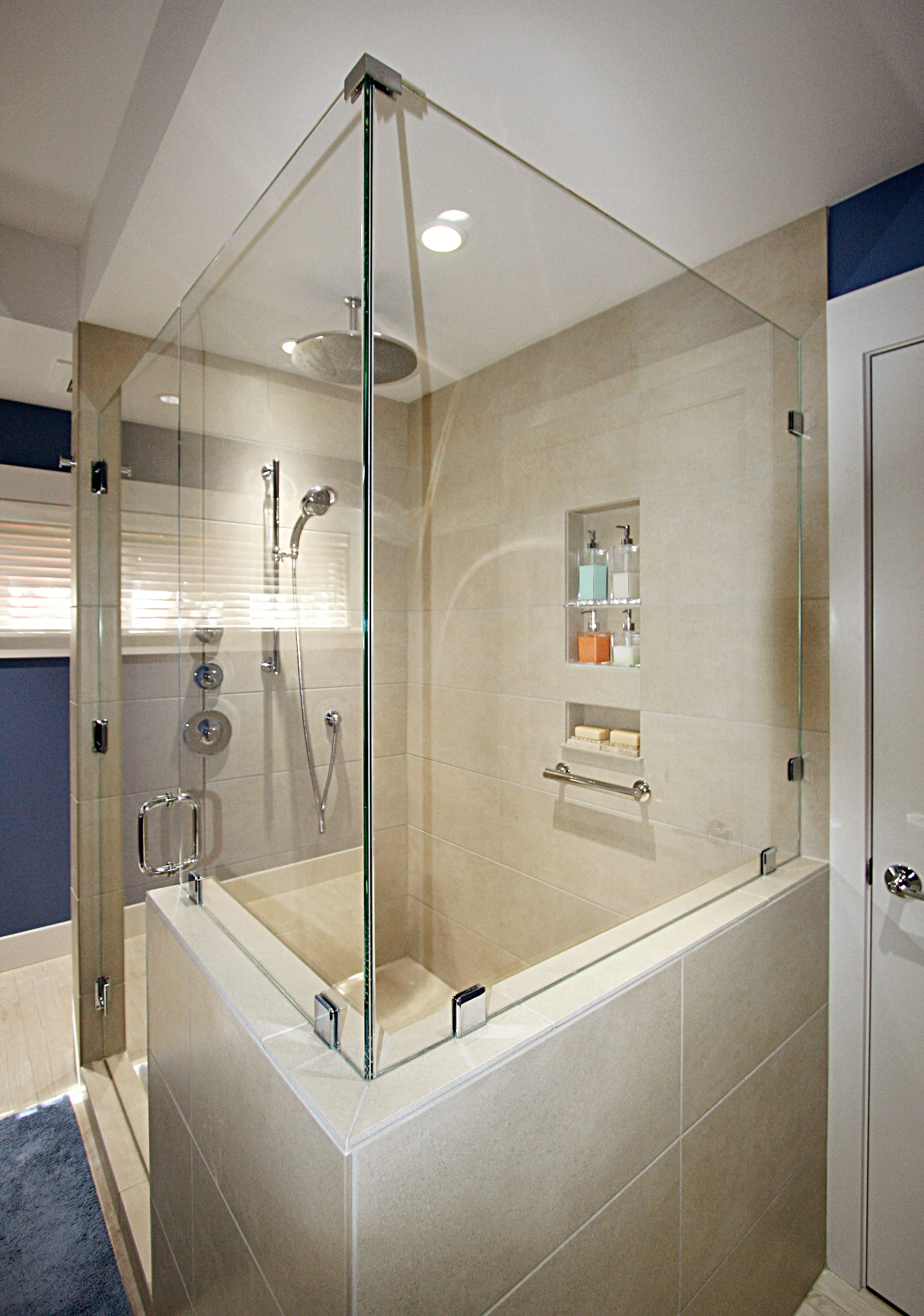 Shower 2.jpg