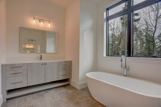 Master Bath with Free Standing Tub