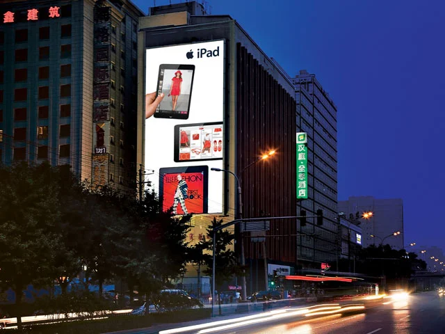 Apple-iPad-3-of-Kind_0000_Layer-Comp-1.jpg