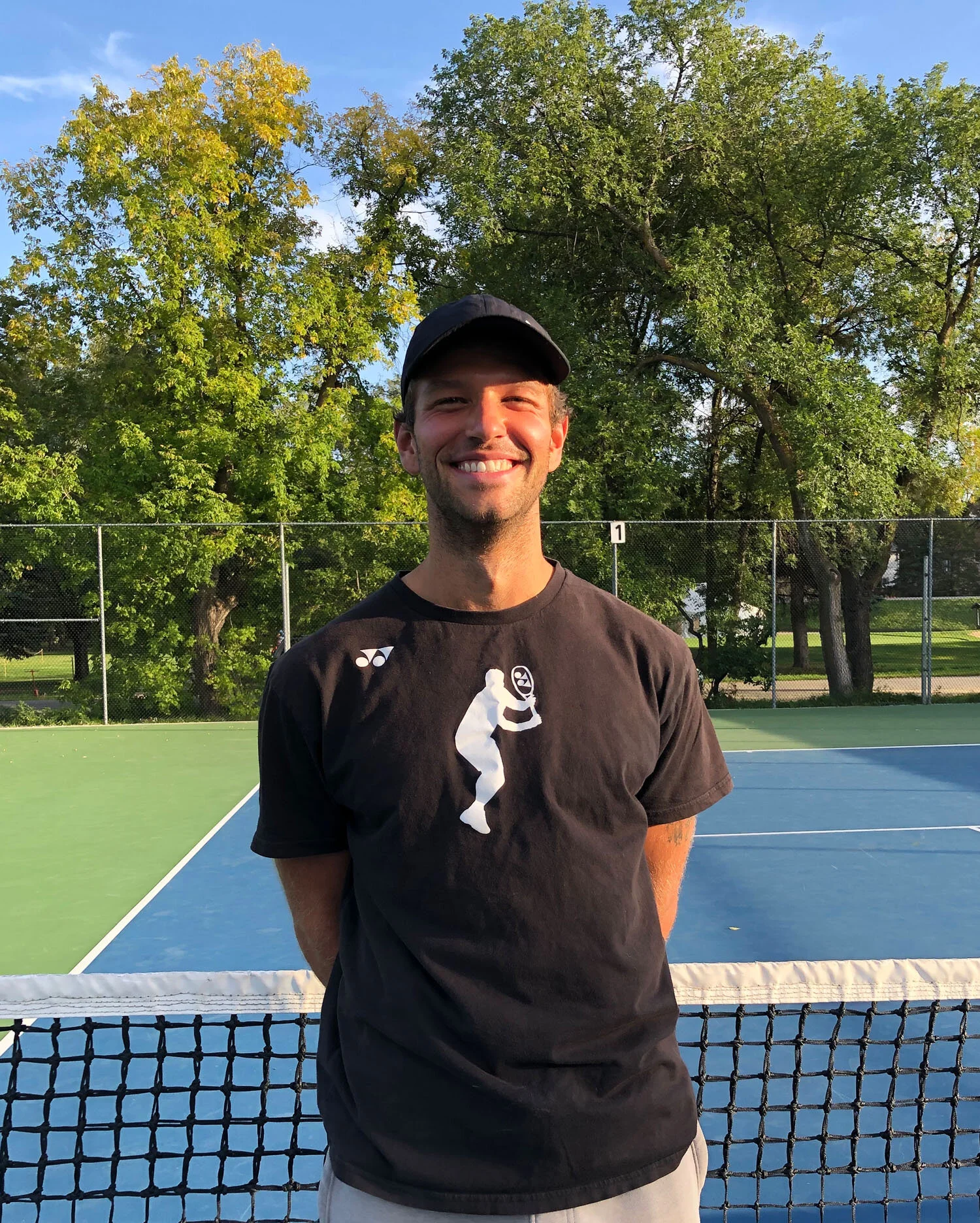 Men's Singles Champion Alex Lesiuk 