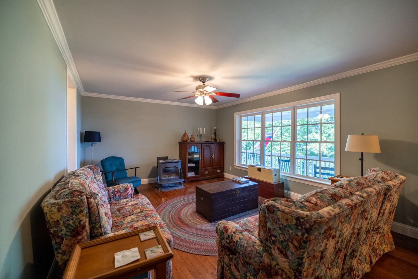 8-web-or-mls-197toddmountain-8_edited.jpg