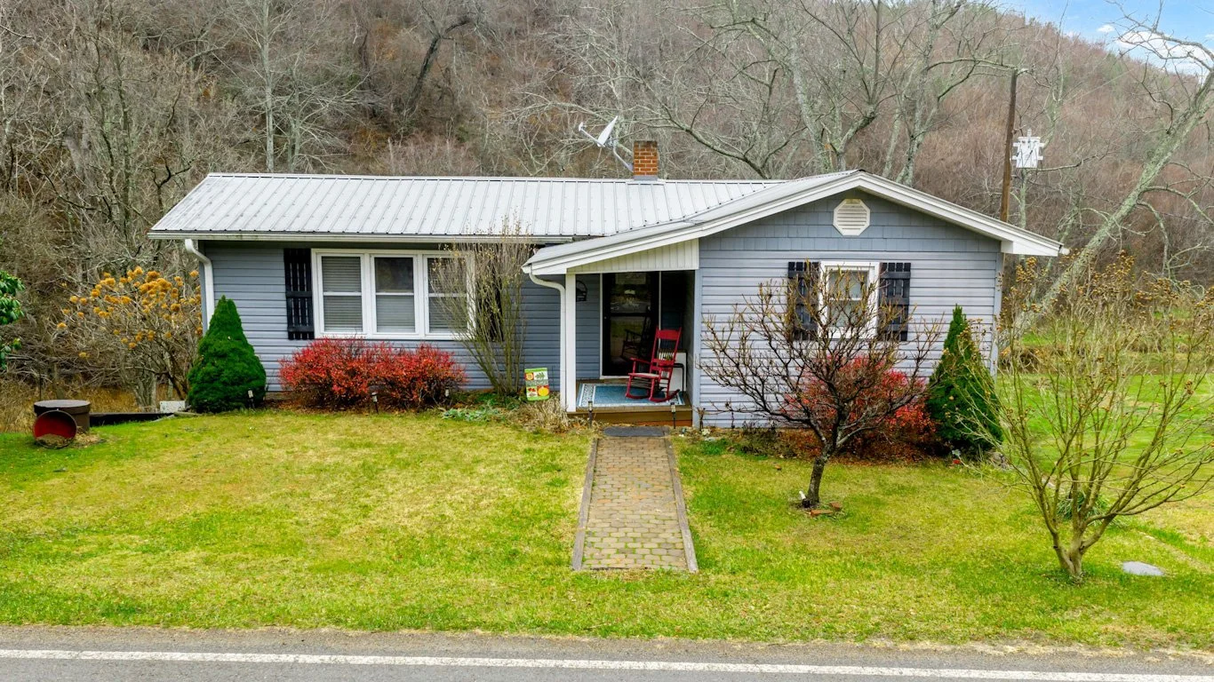 4-web-or-mls-273 Walnut Branch Church Rd Finished-03_edited.jpg