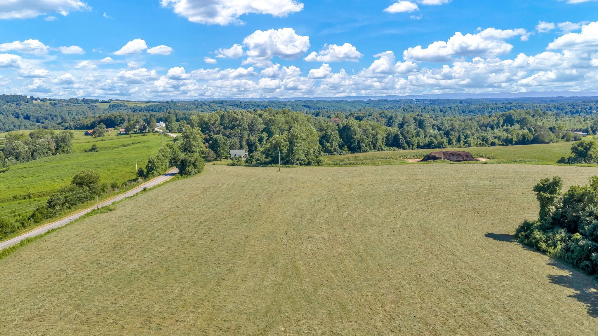 50-web-or-mls-Trap Hill property #2-07.JPG