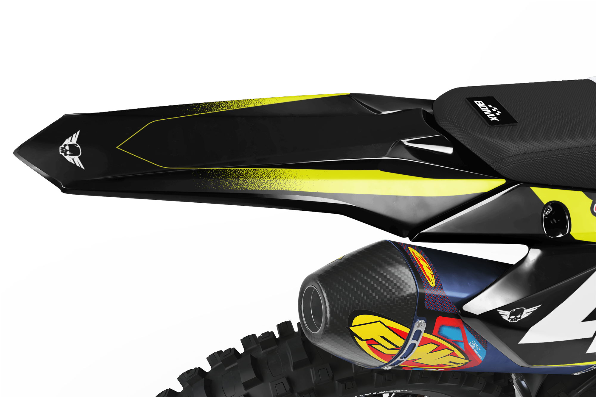 SUPERFLY SUZUKI BACK.png