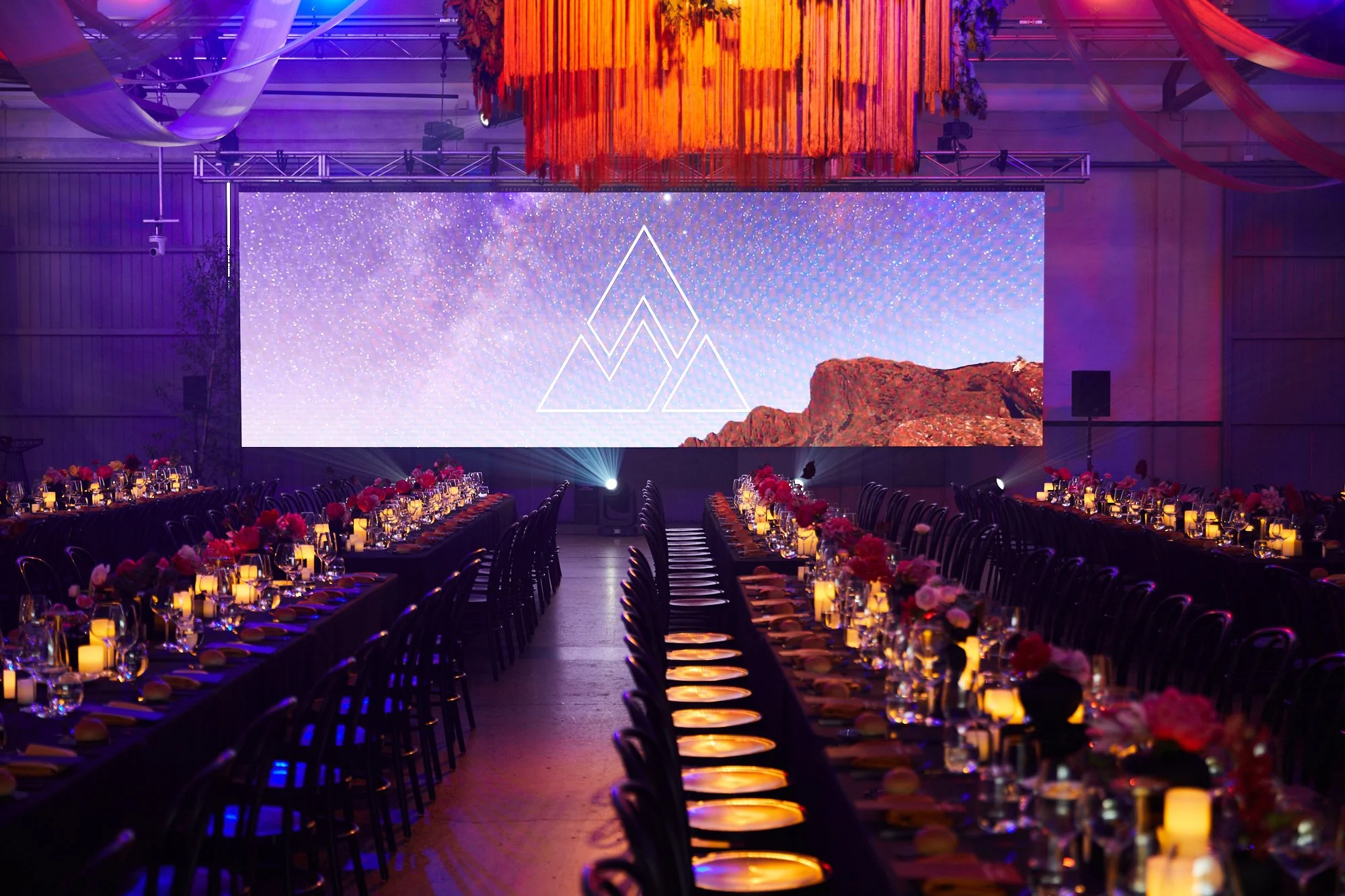 PWC_Awards_PartnersIgnite_Headbox_Nov22_YMund-3276_LR.jpg