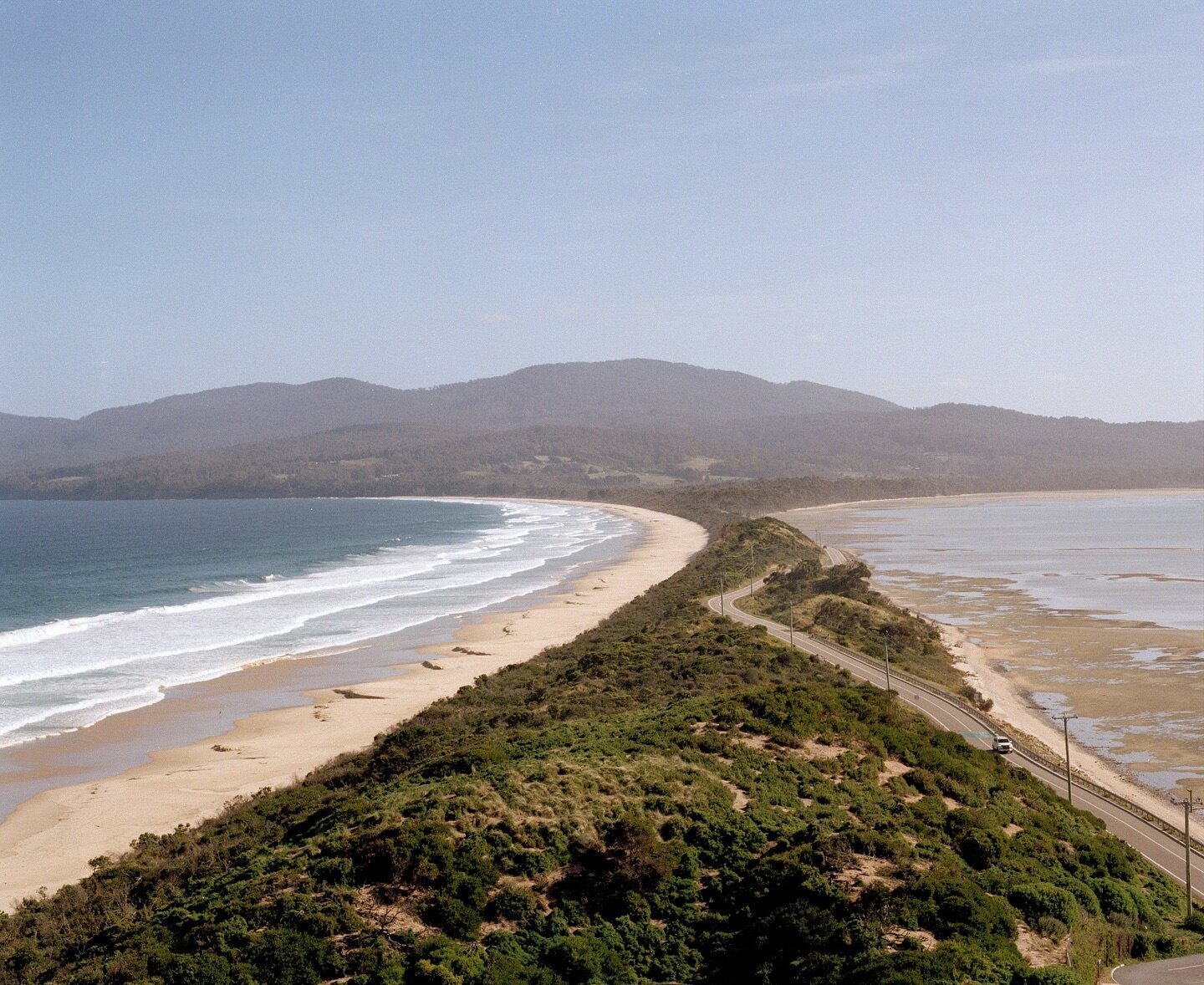 The isthmus of Lunawuni / Bruny Island last year shot on my medium format #Mamiya67RB.⁠
There is no coastline more unique than Tasmania&rsquo;s. The south-east quadrant of the state stretching from Freycinet Peninsula on the east coast, to Bruny Isla