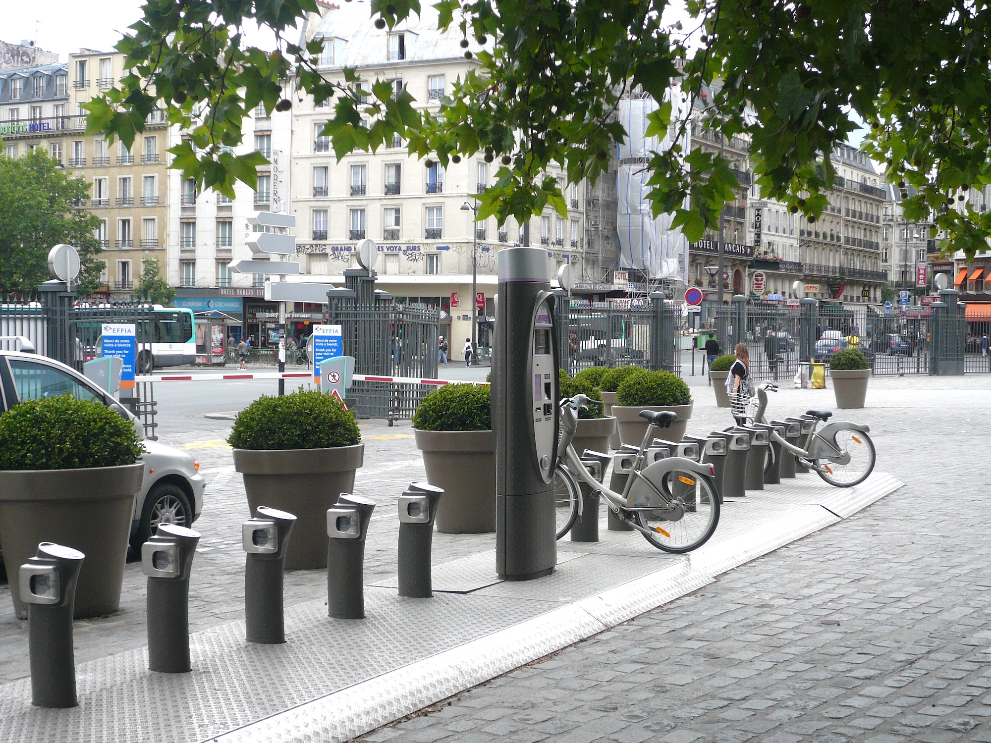 Just two left! Finding a totally empty station, or a totally full station with nowhere to dock your bike and 29 minutes on the clock, is a common grievance.