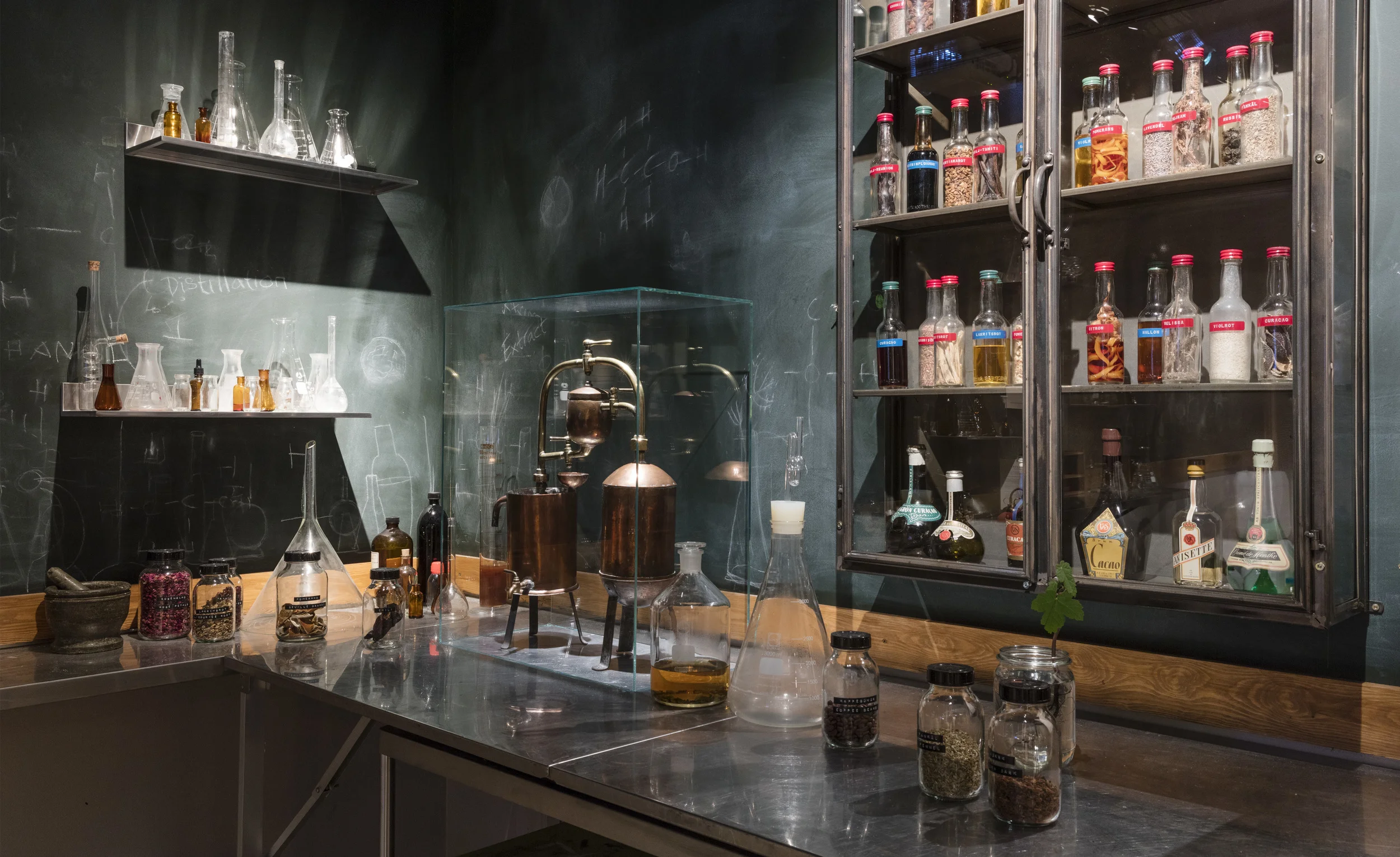 laboratoriet berusande trädgård.jpg