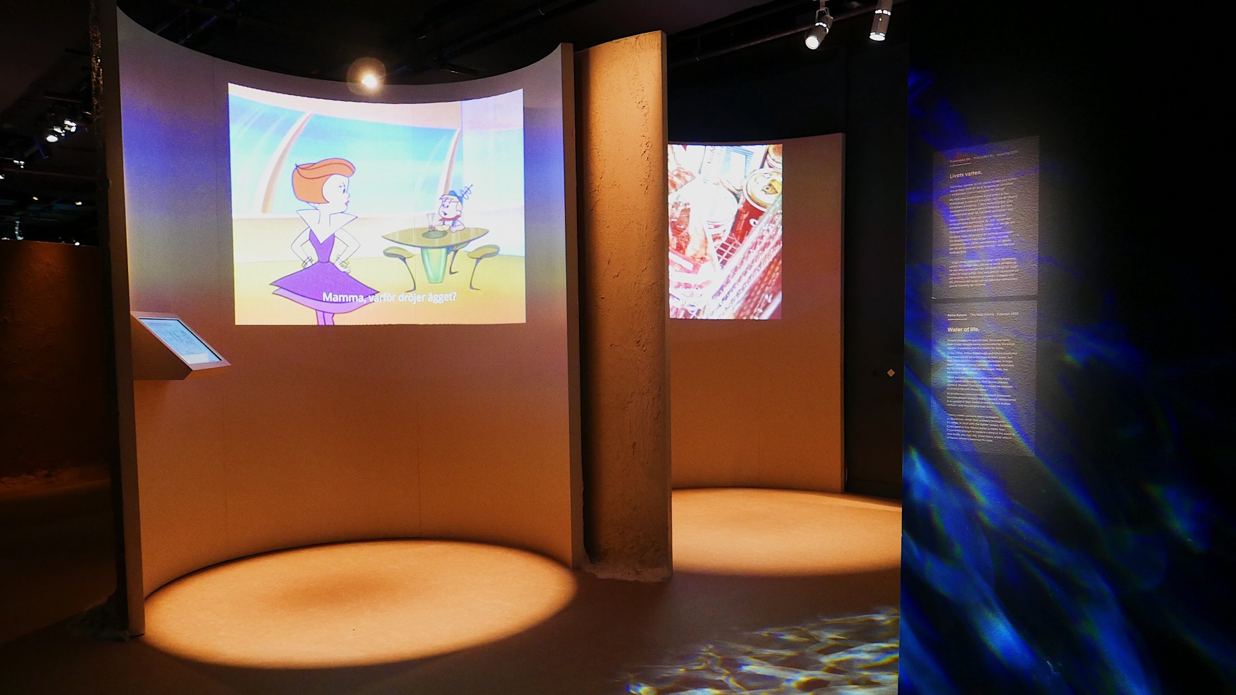 framtidensmd_framtiden-dacc8a-the-jetsons_spritmuseum-3200x1800.jpg