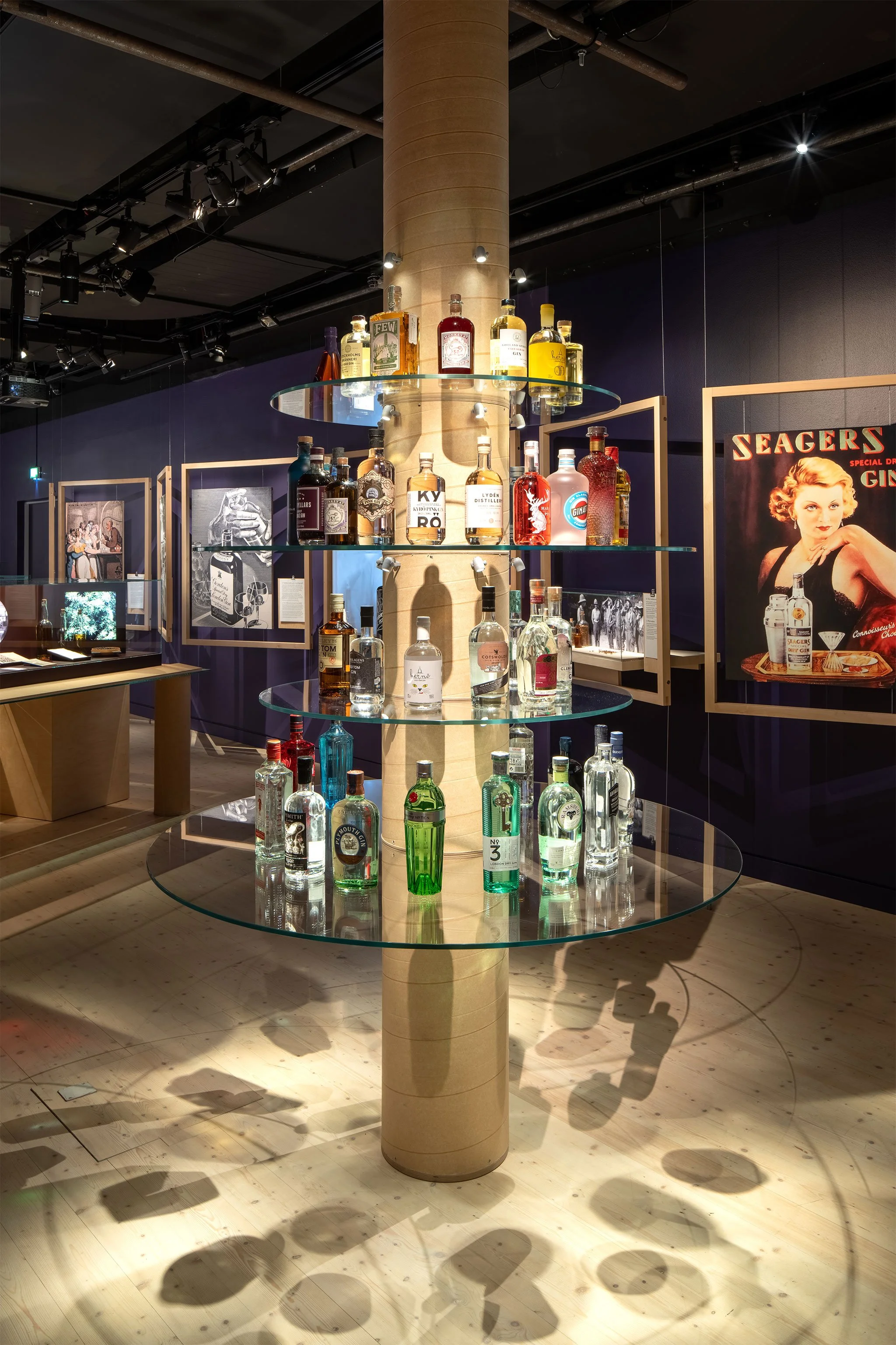 spritmuseum_gin_flasktorn_pressfotograf_johan_eldrot.jpg