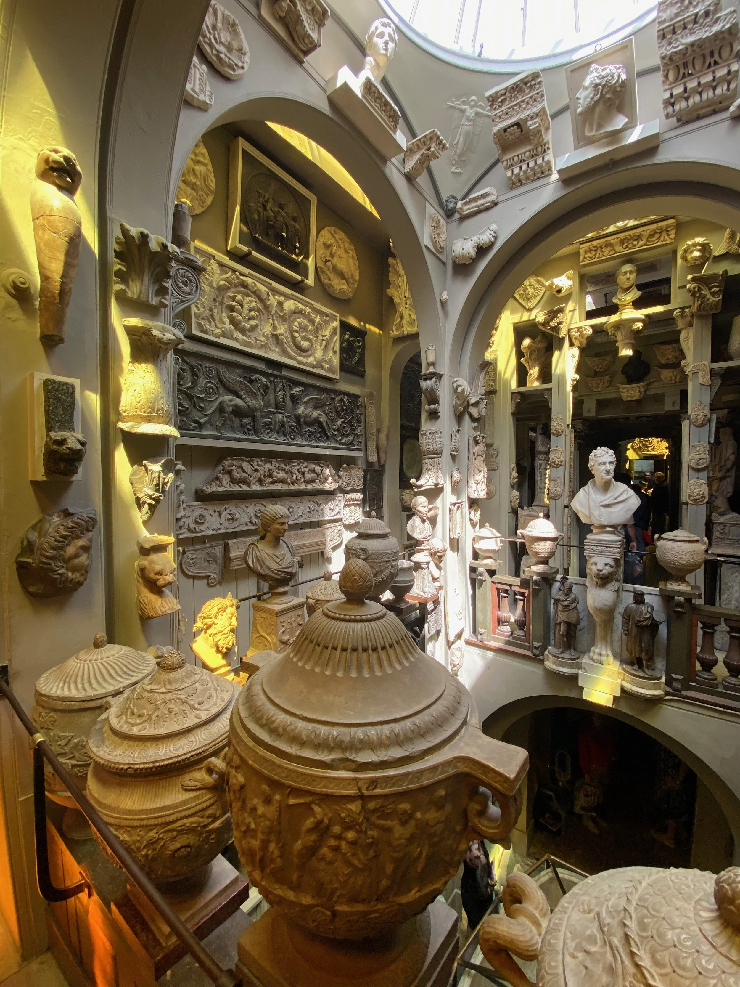      

 
   Sir John Soane’s Museum, London 
 




















  
  



     