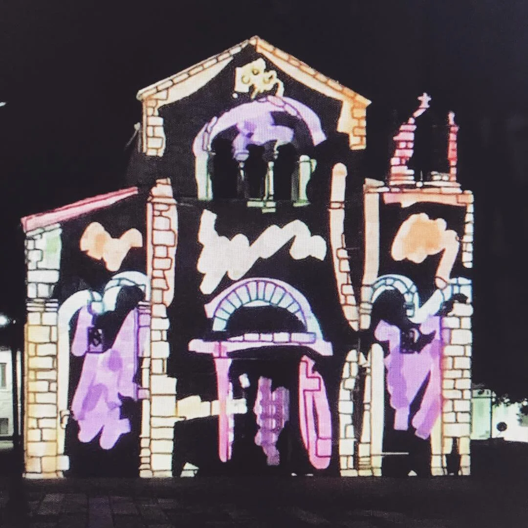 Un anno fa: i bambini co-autori del nostro mapping su San Simplicio per Kisthos 2017 🌈💚
#mapping #kisthos #sardinia
#punkomat #wecreateemotions