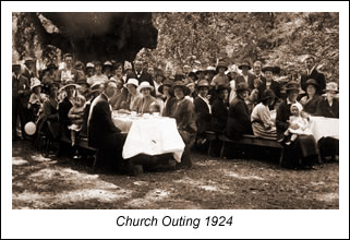 W Outing to Burnham Beeches 1924 2 sepia.jpg