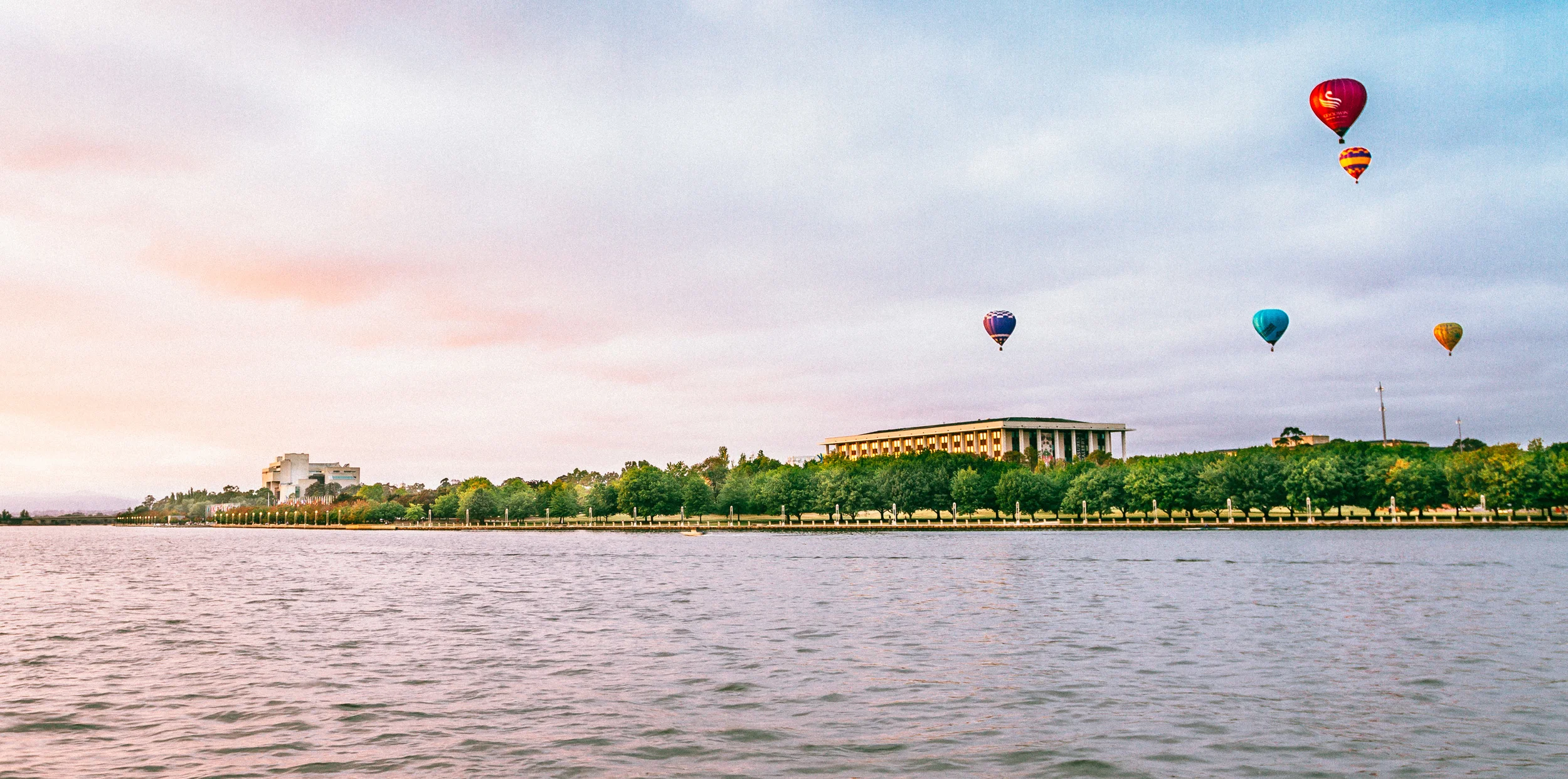 Canberra Balloon Spectacular