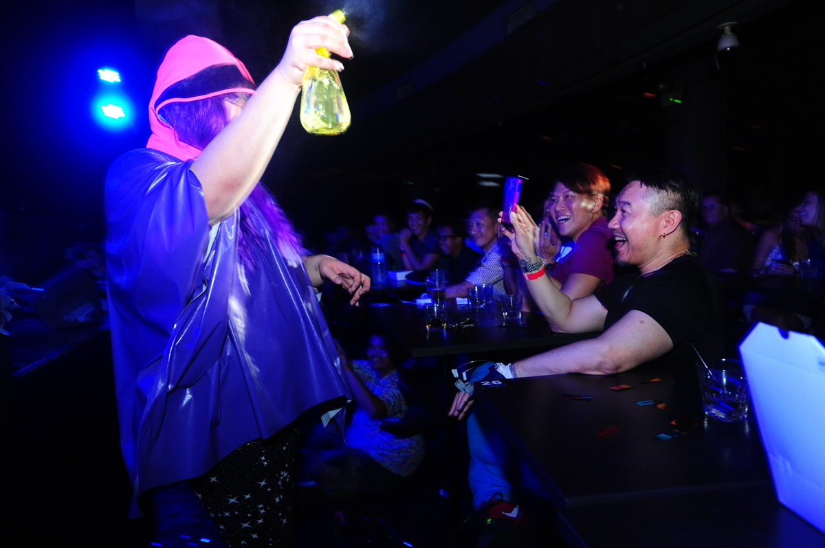 Riot_20150620_0235_web.jpg