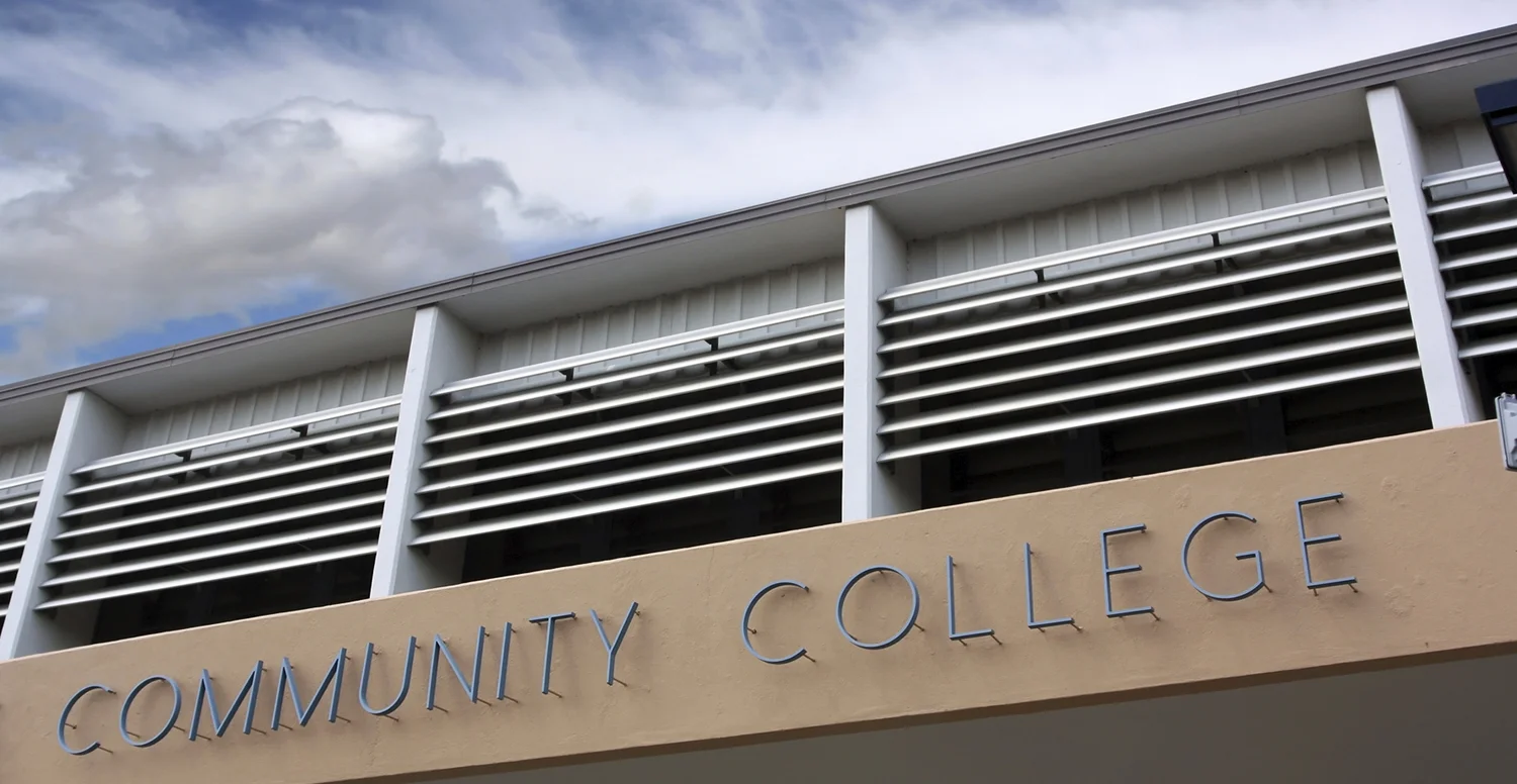 communitycollege.jpg