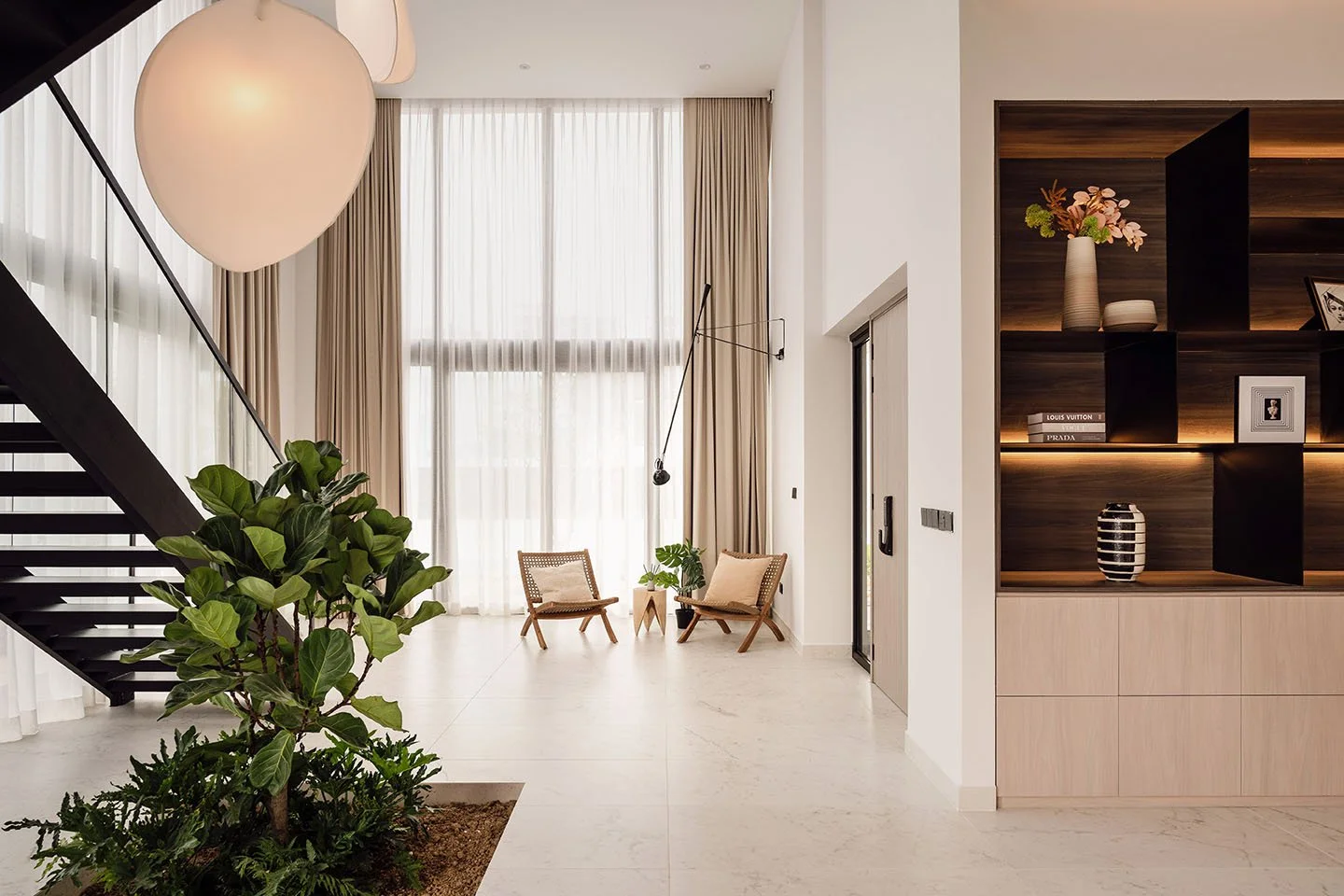 2300925_Livspace-291s.jpg