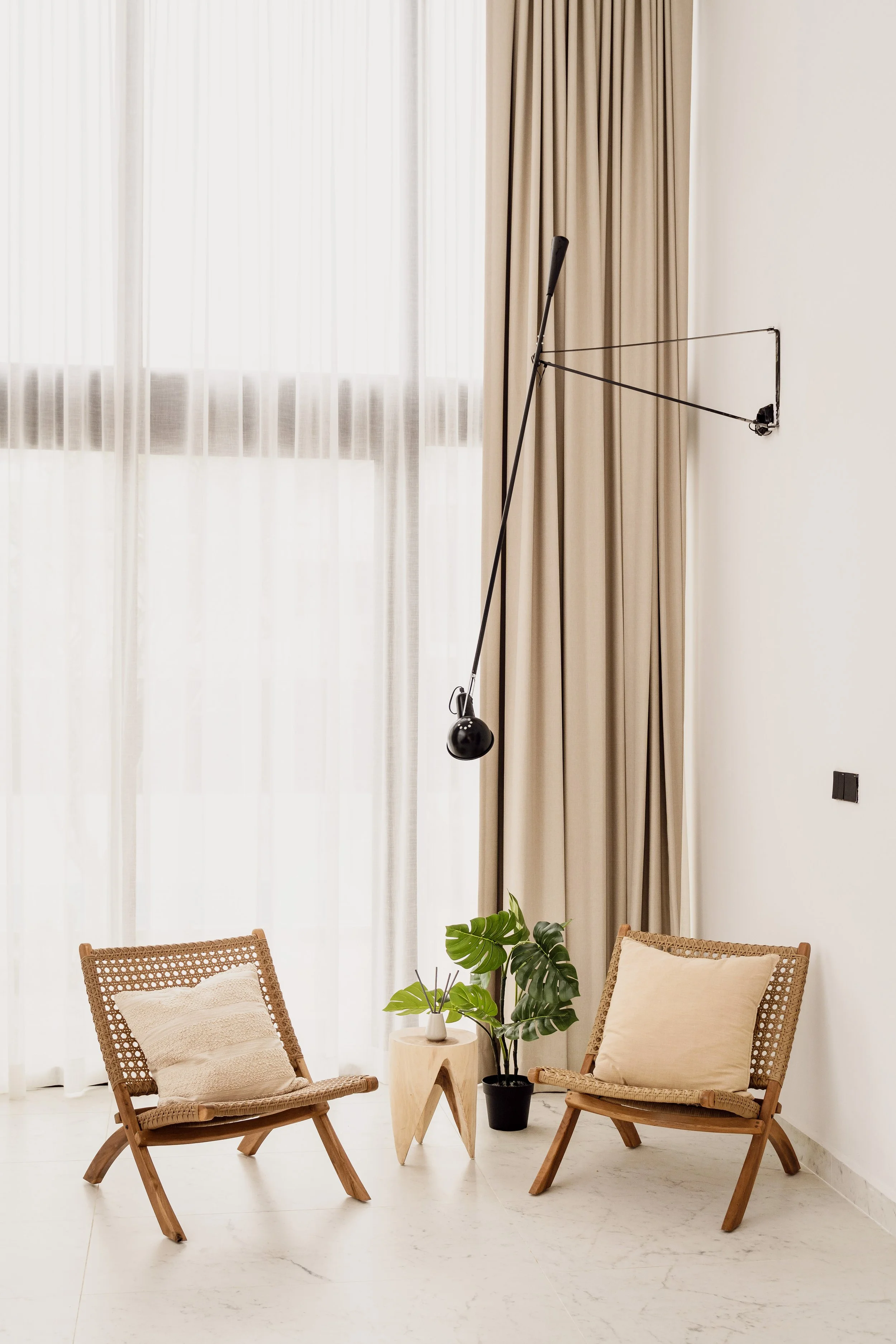 2300925_Livspace-284.jpg