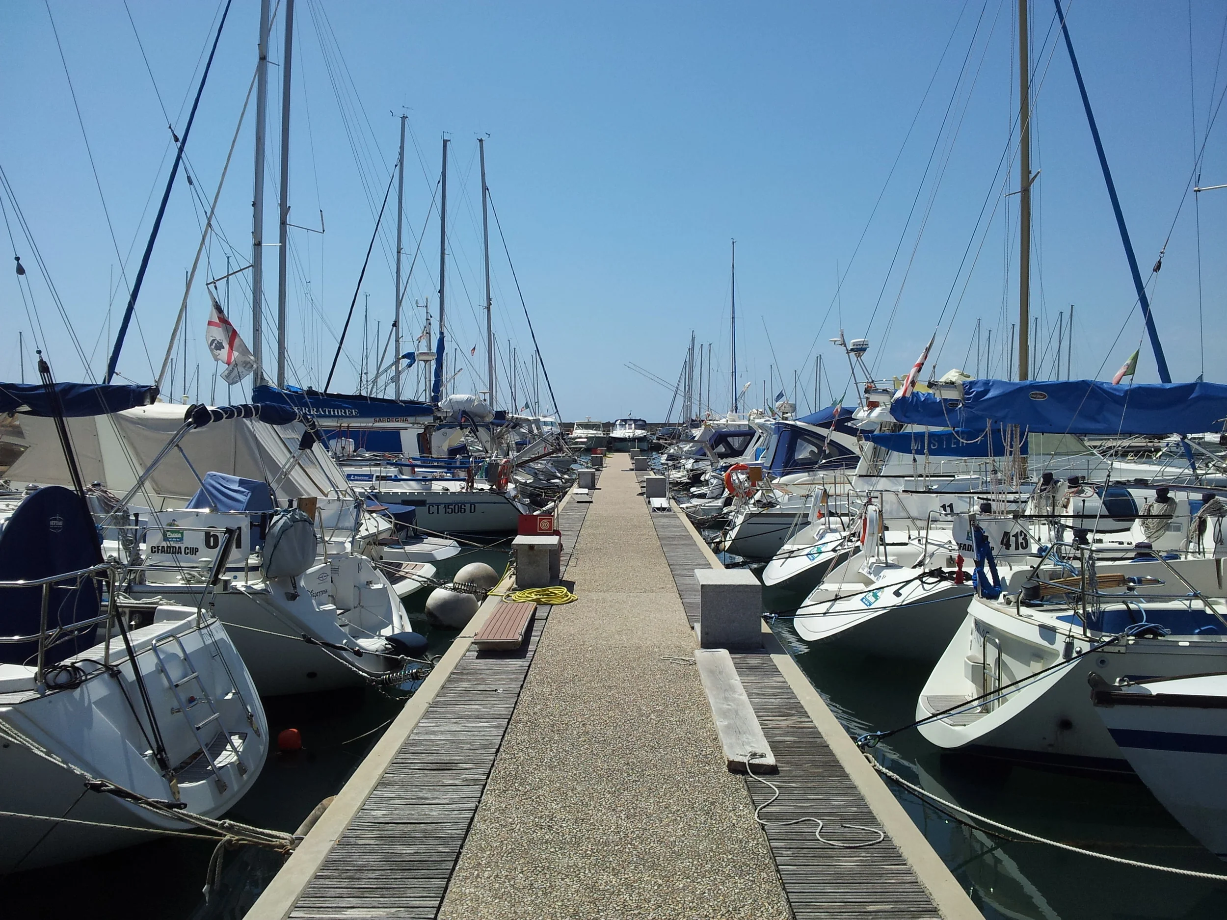 Marina di Capitana 1.jpg