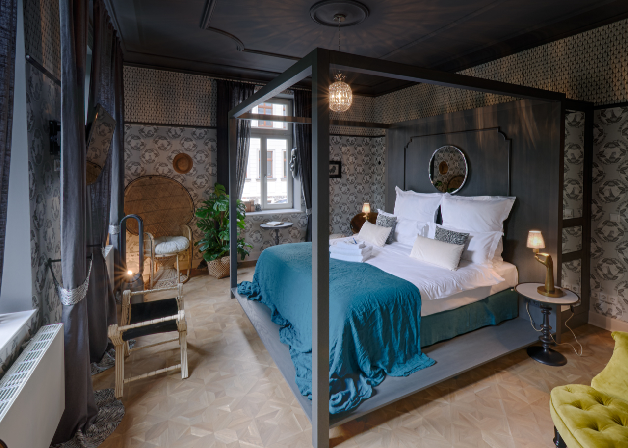 SCHlafzimmer 1_2.jpg