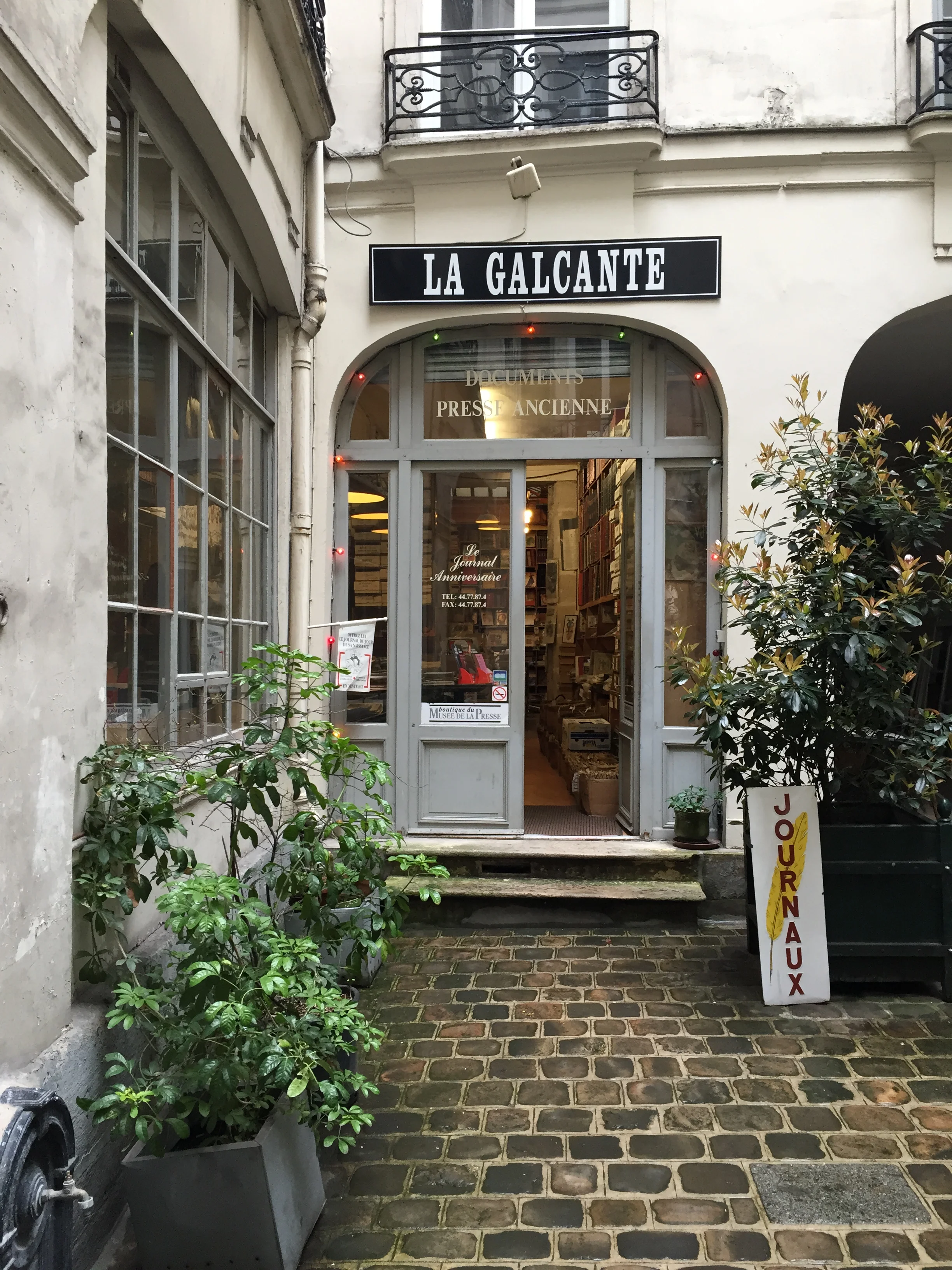 SOA_Paris_La-Galcante.jpg