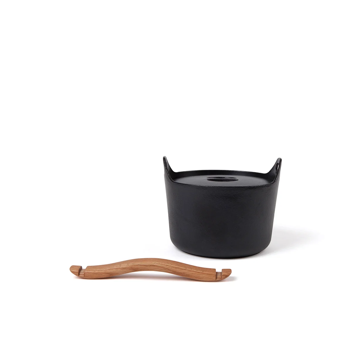 magasin-des-objets-usuels-cast-iron-casserole-iittala-sarpaneva-open.jpg