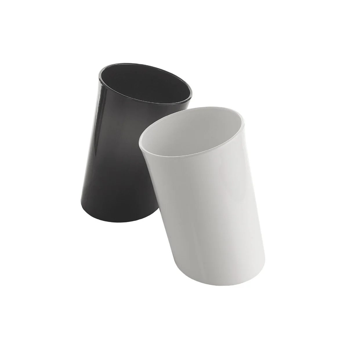 magasin-des-objets-usuels-wastepaper-basket-danese-milano-enzo-mari-in-attesa-black-white.jpg