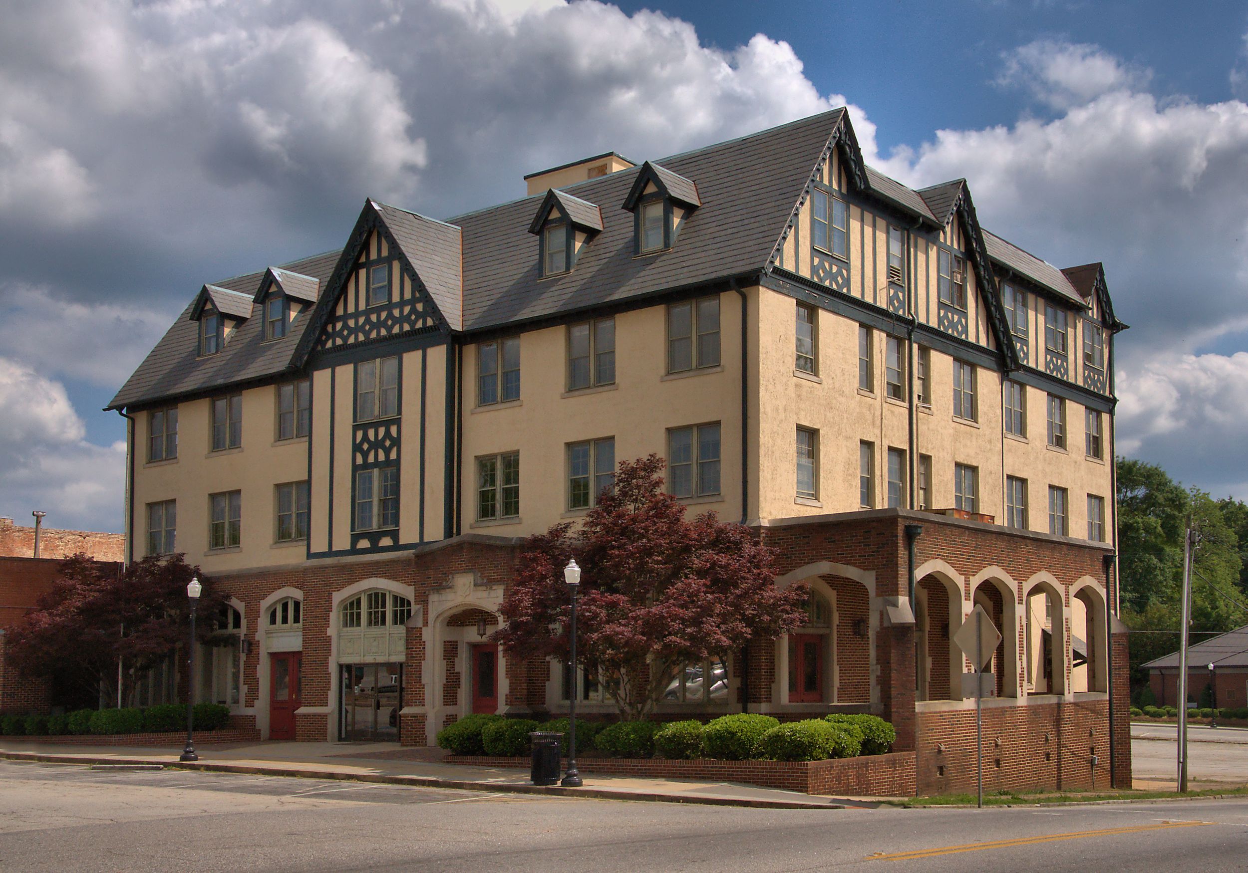   SAMUEL ELBERT HOTEL    ©  &nbsp;Copyright Brian Brown Photography/Vanishing Media USA 2014  