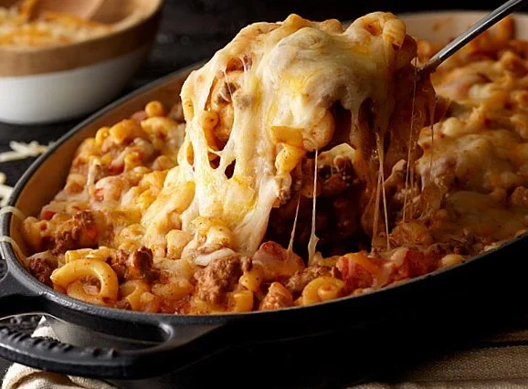 There&rsquo;s a day for everything.
#nationalcheeseday #enchiladamacandcheese #hormelfoods #yahoofood #bhgfood #bhgcelebrate #buzzfeedfood #buzzfeast #huffposttaste #eeeeeats #thrillist #thekitchn #forkyeah #f52grams #feedfeed #foodwinewomen #dailyfo