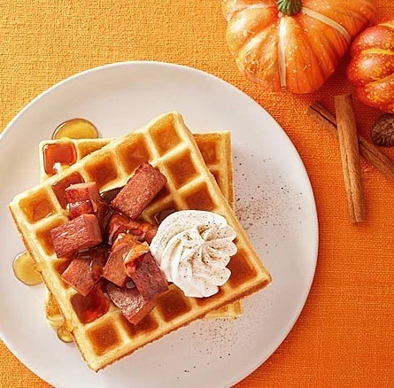 It&rsquo;s happening. Pumpkin Spice Spam. #iworkforhormelfoods #thisisfall #inseason #pumpkinspice #spambrand #foodstylingandphotography #wwllt#onset#waffles#yahoofood#buzzfeedfoid#huffposttaste#eeeeeats #thrillist #forkyeah #tastespotting#hormelfood