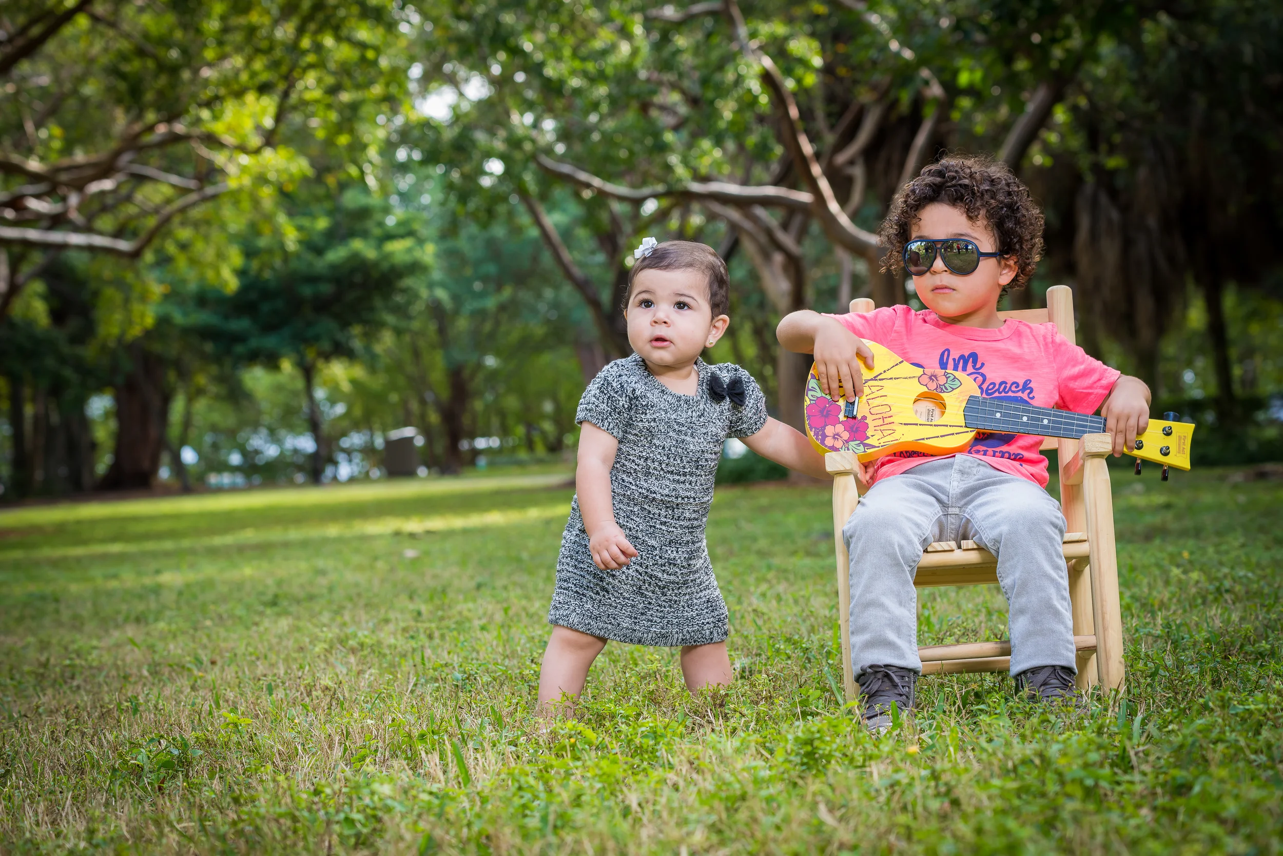 Ortal B. - We had 2 different session with Nurit and both were amazing! She was great! Very patient, professional and creative. We enjoyed it very much and the pictures were great. I recommend her to all of my friends for any occasion, she is amazin…