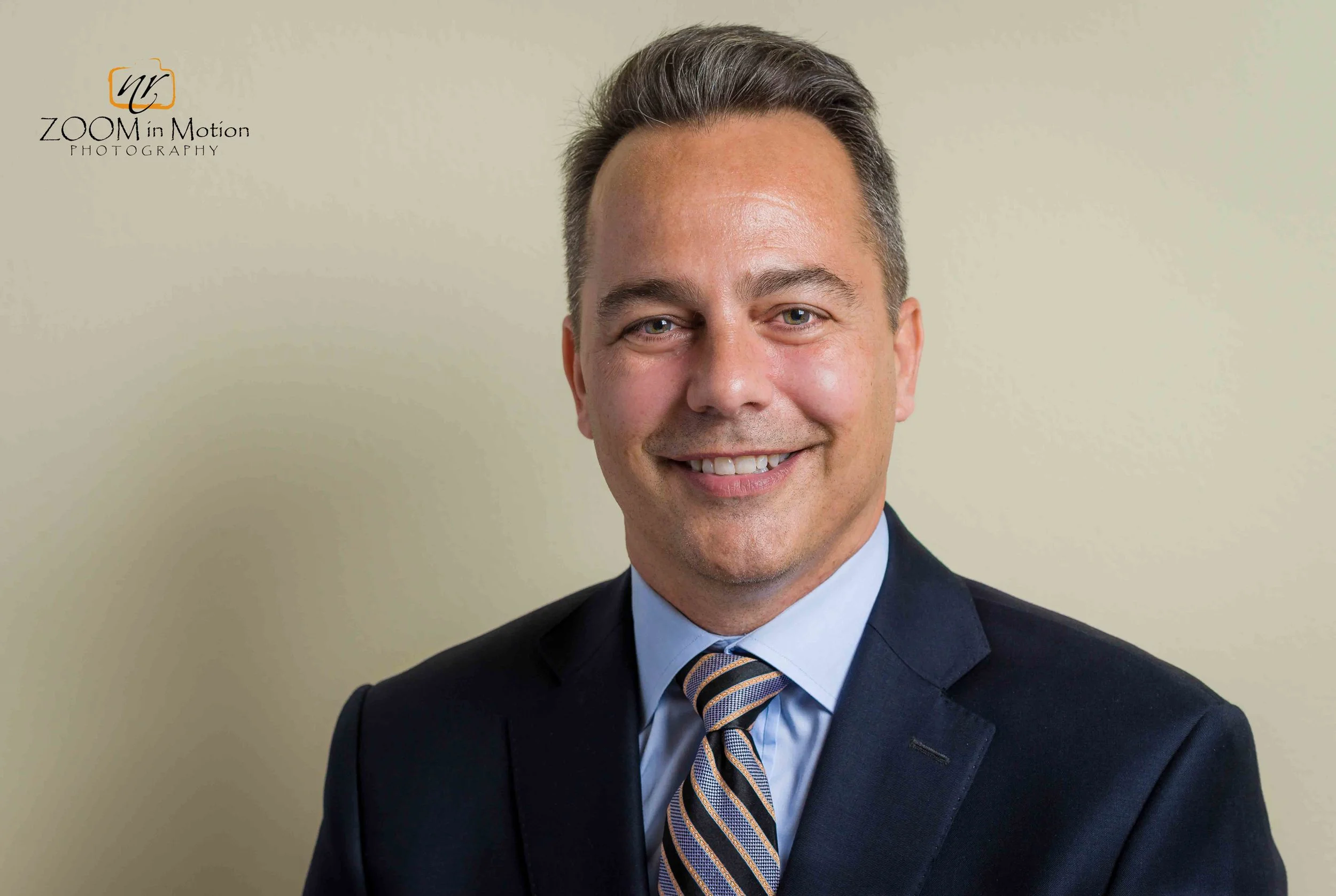  Professional Headshots 