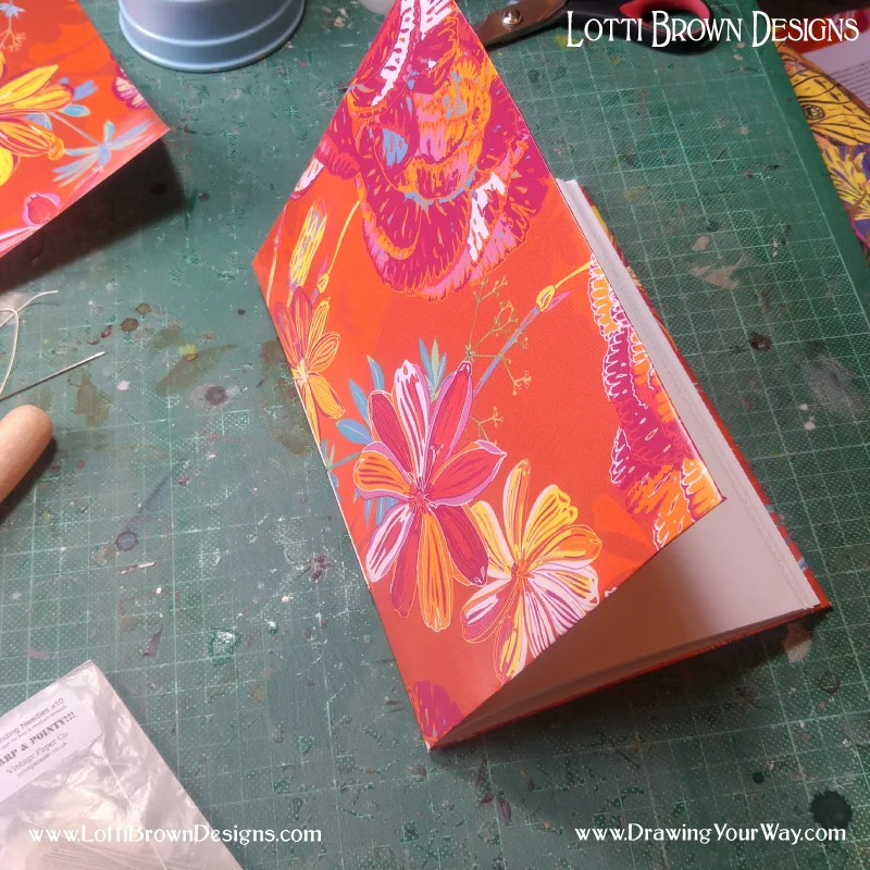 Done! Your easy sewn sketchbook ready to use.